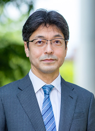 藤本　学 （ふじもと　まなぶ）先生